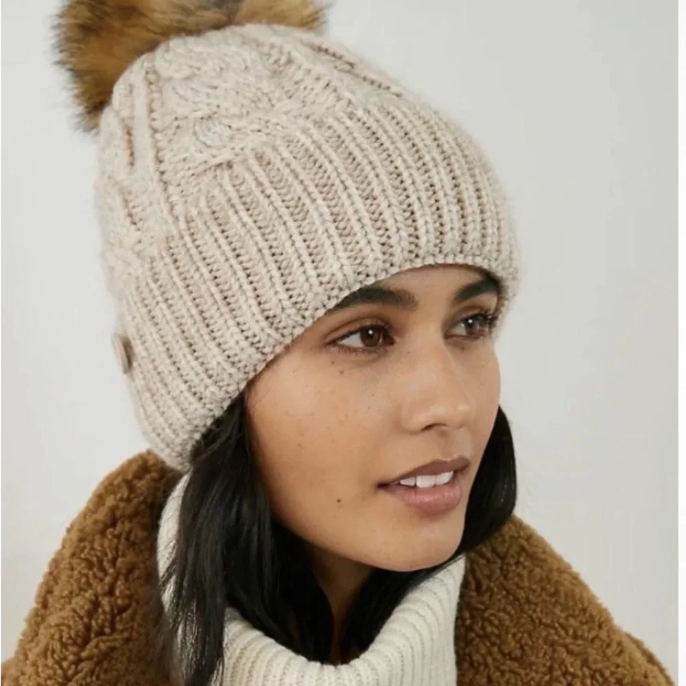 NWT Cozy Cream Knit Beanie and Face Cover Set